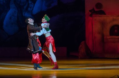 Dnipro, Ukrayna - 6 Ocak 2018: Noel bale Dnipro Opera ve Bale Tiyatrosu üyeleri tarafından gerçekleştirilen önceki gece 