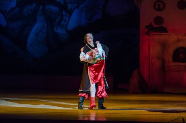 Dnipro, Ukrayna - 6 Ocak 2018: Noel bale Dnipro Opera ve Bale Tiyatrosu üyeleri tarafından gerçekleştirilen önceki gece 