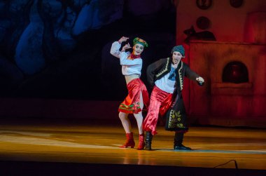 Dnipro, Ukrayna - 6 Ocak 2018: Noel bale Dnipro Opera ve Bale Tiyatrosu üyeleri tarafından gerçekleştirilen önceki gece 