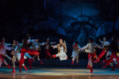 Dnipro, Ukrayna - 6 Ocak 2018: Noel bale Dnipro Opera ve Bale Tiyatrosu üyeleri tarafından gerçekleştirilen önceki gece 