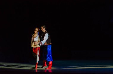 Dnipro, Ukrayna - 6 Ocak 2018: Noel bale Dnipro Opera ve Bale Tiyatrosu üyeleri tarafından gerçekleştirilen önceki gece 