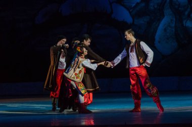 Dnipro, Ukrayna - 6 Ocak 2018: Noel bale Dnipro Opera ve Bale Tiyatrosu üyeleri tarafından gerçekleştirilen önceki gece 