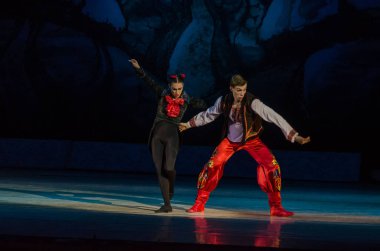 Dnipro, Ukrayna - 6 Ocak 2018: Noel bale Dnipro Opera ve Bale Tiyatrosu üyeleri tarafından gerçekleştirilen önceki gece 