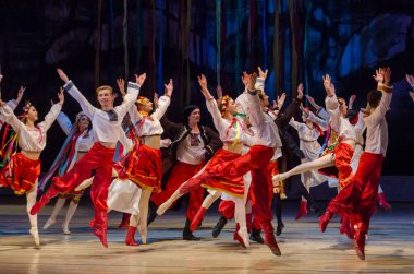 Dnipro, Ukrayna - 6 Ocak 2018: Noel bale Dnipro Opera ve Bale Tiyatrosu üyeleri tarafından gerçekleştirilen önceki gece 