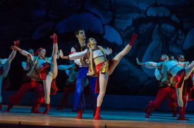 Dnipro, Ukrayna - 7 Ocak 2018: Noel bale Dnipro Opera ve Bale Tiyatrosu üyeleri tarafından gerçekleştirilen önceki gece 