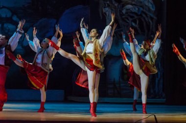 Dnipro, Ukrayna - 7 Ocak 2018: Noel bale Dnipro Opera ve Bale Tiyatrosu üyeleri tarafından gerçekleştirilen önceki gece 