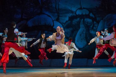 Dnipro, Ukrayna - 7 Ocak 2018: Noel bale Dnipro Opera ve Bale Tiyatrosu üyeleri tarafından gerçekleştirilen önceki gece 