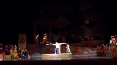 Dnipro, Ukrayna 22 Aralık 2018: Klasik Giacomo Puccini Dnipro Opera ve Bale Tiyatrosu üyeleri tarafından gerçekleştirilen Turandot Operası.