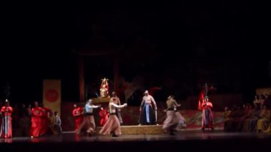Dnipro, Ukrayna 22 Aralık 2018: Klasik Giacomo Puccini Dnipro Opera ve Bale Tiyatrosu üyeleri tarafından gerçekleştirilen Turandot Operası.