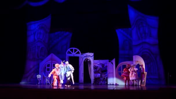 ドニプロ オペラ バレエ劇場のメンバーによって実行されるドニエプル ウクライナ 2018 Kitsin — ストック動画
