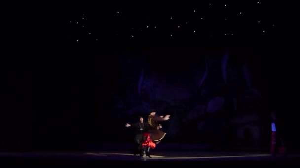 乌克兰第聂伯罗 2018年1月7日 Dnipro 歌剧和芭蕾剧院成员表演的圣诞芭蕾前一夜 — 图库视频影像