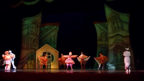 Днипро Украина Декабря 2018 Года Музыкальный Театр Китсин Исполнении Членов — стоковое видео