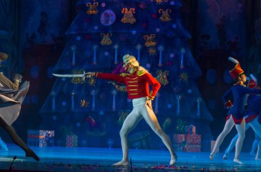 Dnipro, Ukrayna - 15 Şubat 2019: Dnipro Opera ve bale Tiyatrosu üyeleri tarafından gerçekleştirilen Fındıkkıran Balesi.