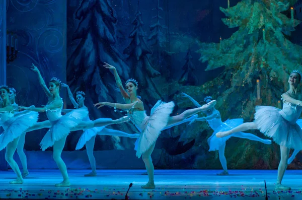 Dnipro Ukraina Februari 2019 Nötknäpparen Ballet Utförs Medlemmar Dnipro Opera — Stockfoto
