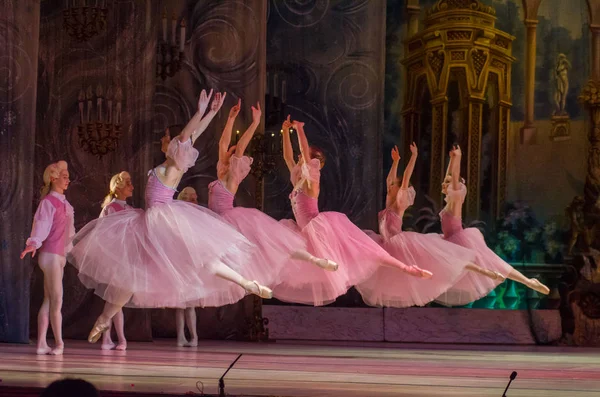 Dněpr Ukrajina Února 2019 Balet Louskáček Prováděné Dněpr Divadlo Opery — Stock fotografie