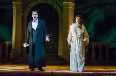 Dnipro, Ukrayna - 23 Şubat 2019: Giuseppe Verdi Dnipro Opera ve bale Tiyatrosu üyeleri tarafından gerçekleştirilen Traviata tarafından klasik Opera.