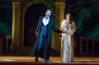 Dnipro, Ukrayna - 23 Şubat 2019: Giuseppe Verdi Dnipro Opera ve bale Tiyatrosu üyeleri tarafından gerçekleştirilen Traviata tarafından klasik Opera.