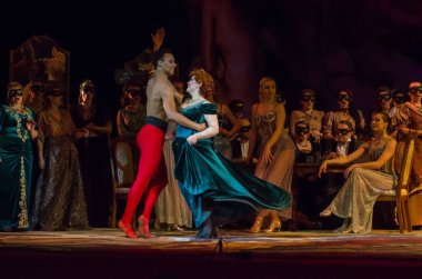 Dnipro, Ukrayna - 23 Şubat 2019: Giuseppe Verdi Dnipro Opera ve bale Tiyatrosu üyeleri tarafından gerçekleştirilen Traviata tarafından klasik Opera.