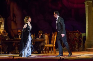 Dnipro, Ukrayna - 23 Şubat 2019: Giuseppe Verdi Dnipro Opera ve bale Tiyatrosu üyeleri tarafından gerçekleştirilen Traviata tarafından klasik Opera.