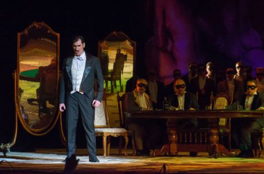Dnipro, Ukrayna - 23 Şubat 2019: Giuseppe Verdi Dnipro Opera ve bale Tiyatrosu üyeleri tarafından gerçekleştirilen Traviata tarafından klasik Opera.