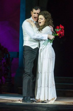 Dnipro, Ukrayna - 23 Şubat 2019: Giuseppe Verdi Dnipro Opera ve bale Tiyatrosu üyeleri tarafından gerçekleştirilen Traviata tarafından klasik Opera.