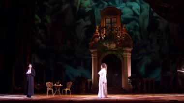 Dnipro, Ukrayna - 23 Şubat 2019: Giuseppe Verdi Dnipro Opera ve bale Tiyatrosu üyeleri tarafından gerçekleştirilen Traviata tarafından klasik Opera.