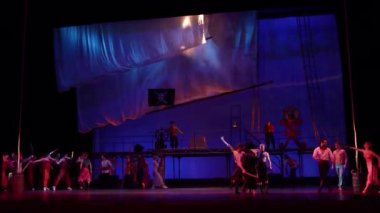 Dnipro, Ukrayna - 17 Mart 2019: Klasik bale Corsair Dnipro Opera ve bale Tiyatrosu üyeleri tarafından gerçekleştirilen.  