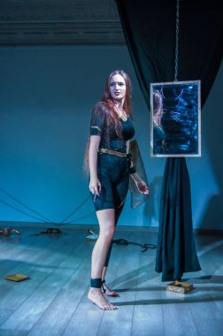 Çöküş performans hikayeleri