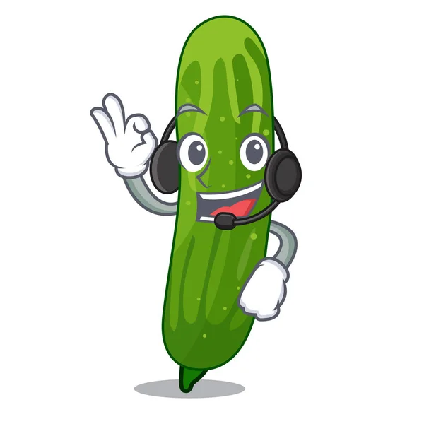 Con auriculares rodaja de pepino fresco en el tablero de la mascota — Vector de stock