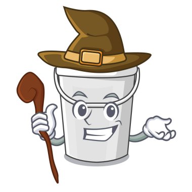 Cadı çizgi filmi plastik kova komodinin yanında.