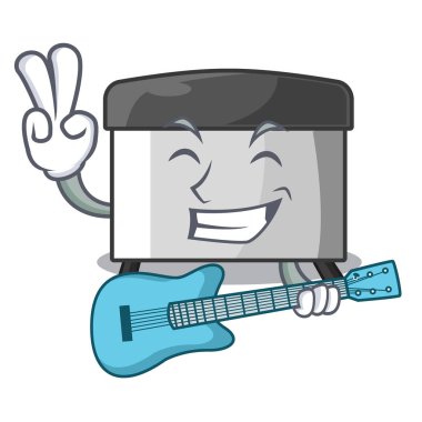 Tahta maskot masasında gitar hamuru kazıyıcısıyla