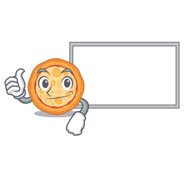 Karikatür panosunda servis edilen tahta peynirli pizza ile başparmak