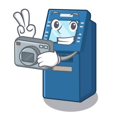 Karakter tablosunun yanındaki fotoğrafçı atm makinesi