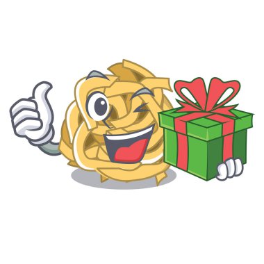 Hediye fettuccine ile karakter tavada pişirilir