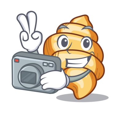 Fotoğrafçı makarna gnocchi maskot tavada pişmiş