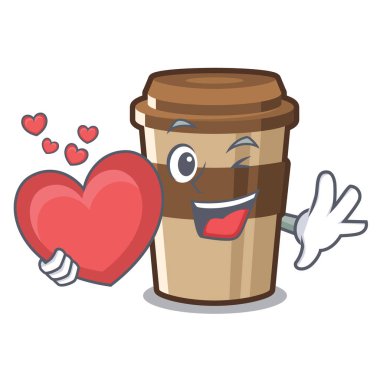 Karakter şişesine kalp espressosu dökülürken