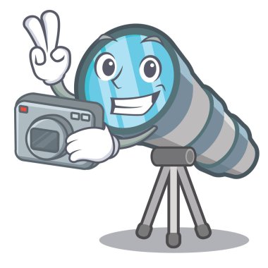 Karakter tablosunun üstündeki fotoğrafçı minyatür teleskopu