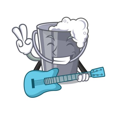 Karakter şeklinde gitar sabunlu su ile