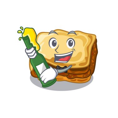 Karakter ahşap masa üzerinde bira musakka ile