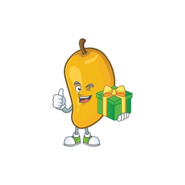 Karikatür maskotu ile hediye karakteri mango meyve ile