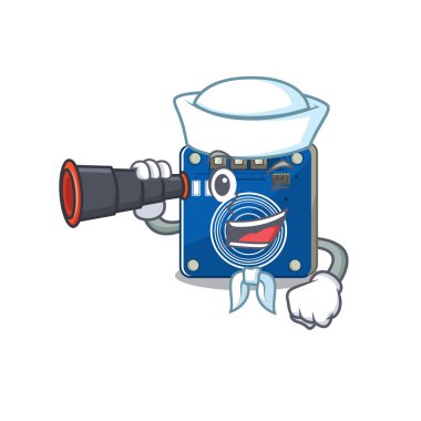 Dürbün dokunmatik sensörü olan denizci maskot duvarına yapışıyor.