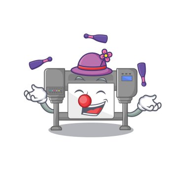 Maskot koltuğunda oyuncak entrikalarını çeviriyor.