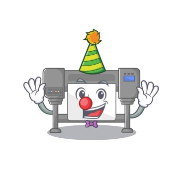 Maskot koltuğunda palyaço oyuncakları.