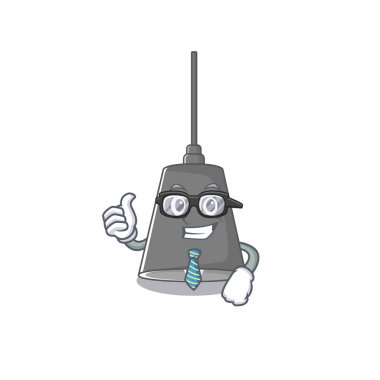 Karikatür duvarına takılmış iş adamı kolyesi lambası.