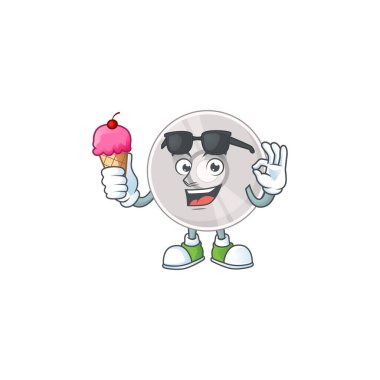 Disk karikatür maskotunun mutlu yüzü dondurma yiyor.