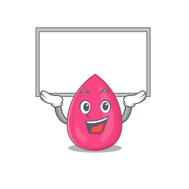 Makyaj süngerinin maskotluk karakteri beyaz tahtada ayağa kalkar