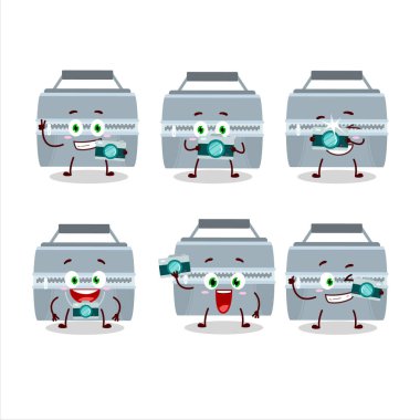 Gri beslenme çantası çizgi film karakteri ile fotoğrafçılık mesleği simgesi