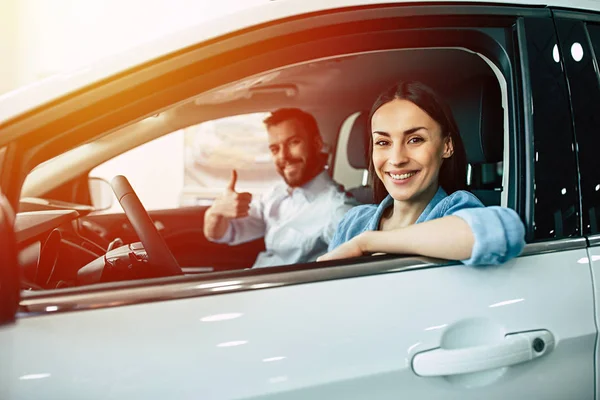 Happy Couple Sitting New Car Dealership Choosing Car Concept — Stock Photo, Image