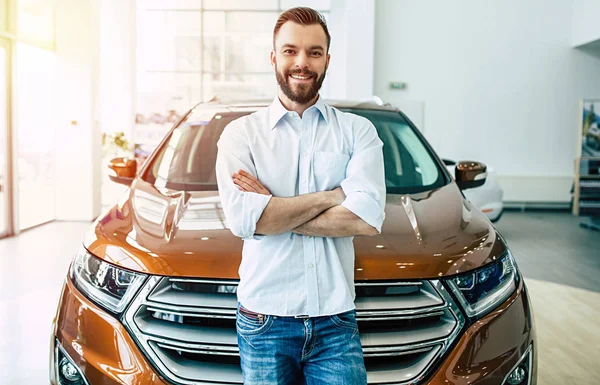 Handsome Man Smiling Standing New Modern Car Dealership Buying Car — Stock Photo, Image