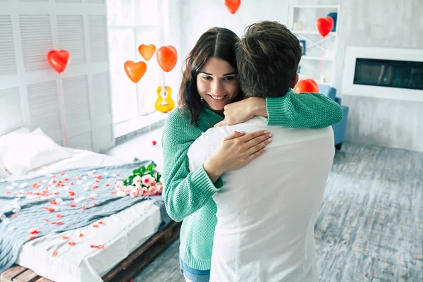 Young Woman Hugging Man Bedroom — Stock Photo, Image